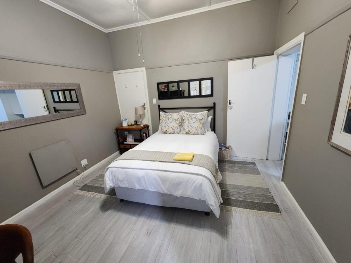 Peony Luxury Room With Wifi And Own Entrance Стелленбос Экстерьер фото